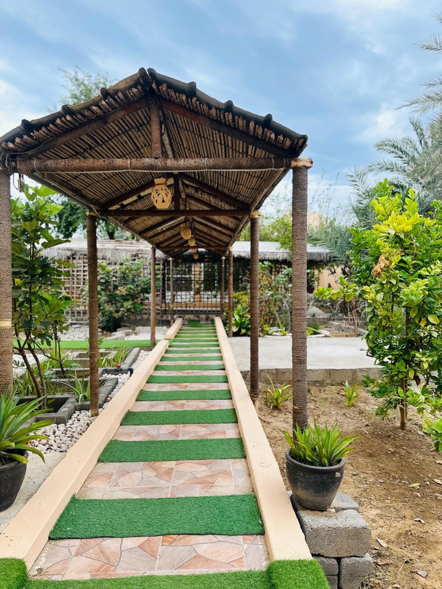 Hotel Fig Shades مزرعة ظلال التين Tiwi Exterior foto